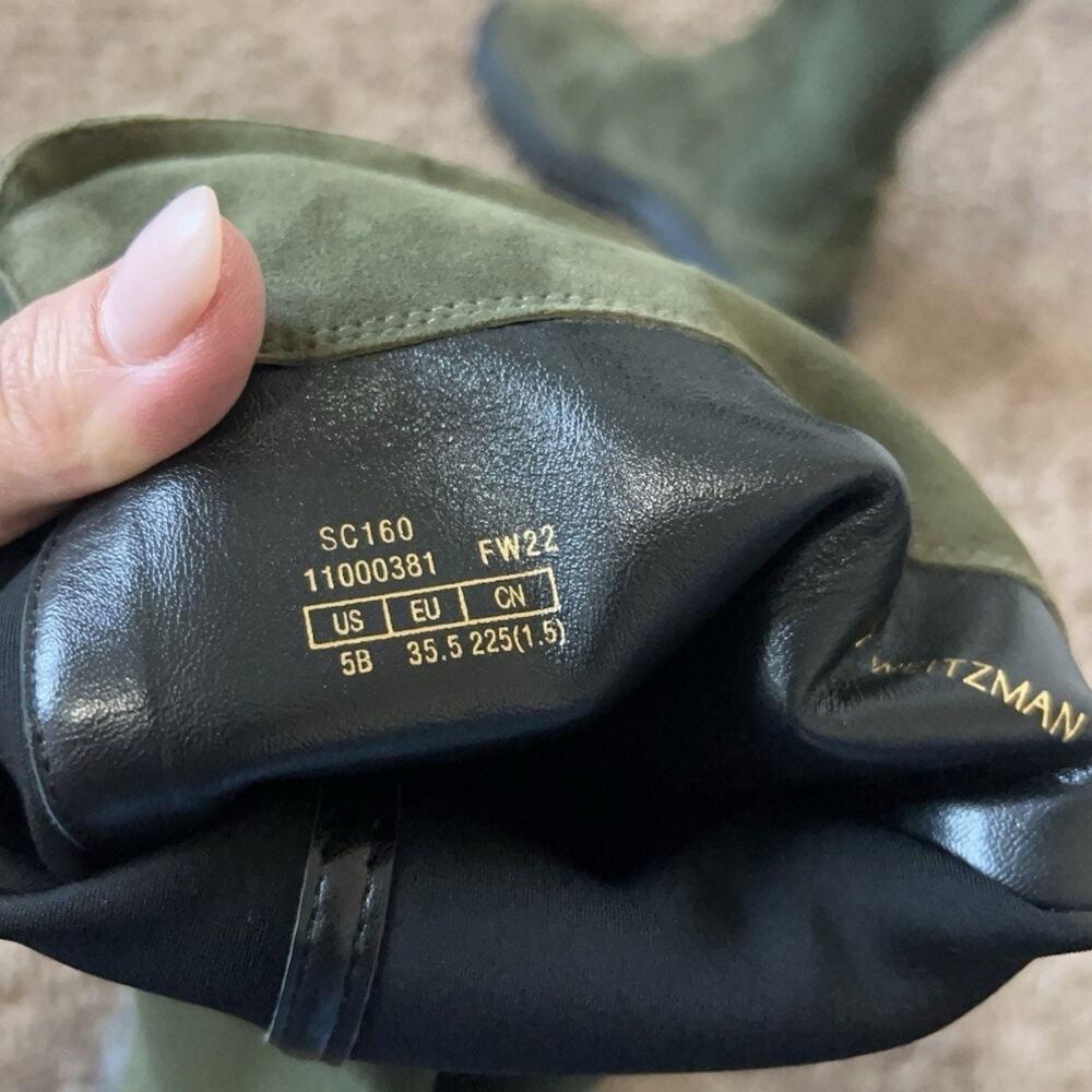 Stuart Weitzman Olive Knee High Lug Boots Stretch Shaft Combat EU 35.5 US 5B - Picture 4 of 11
